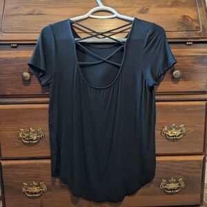 Hollister Must Have Collection Criss Cross Back High Low T shirt Size XS Black